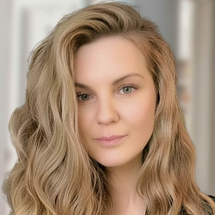 STELLA VEGA